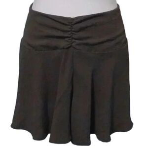 > Various sizes olive color skirt